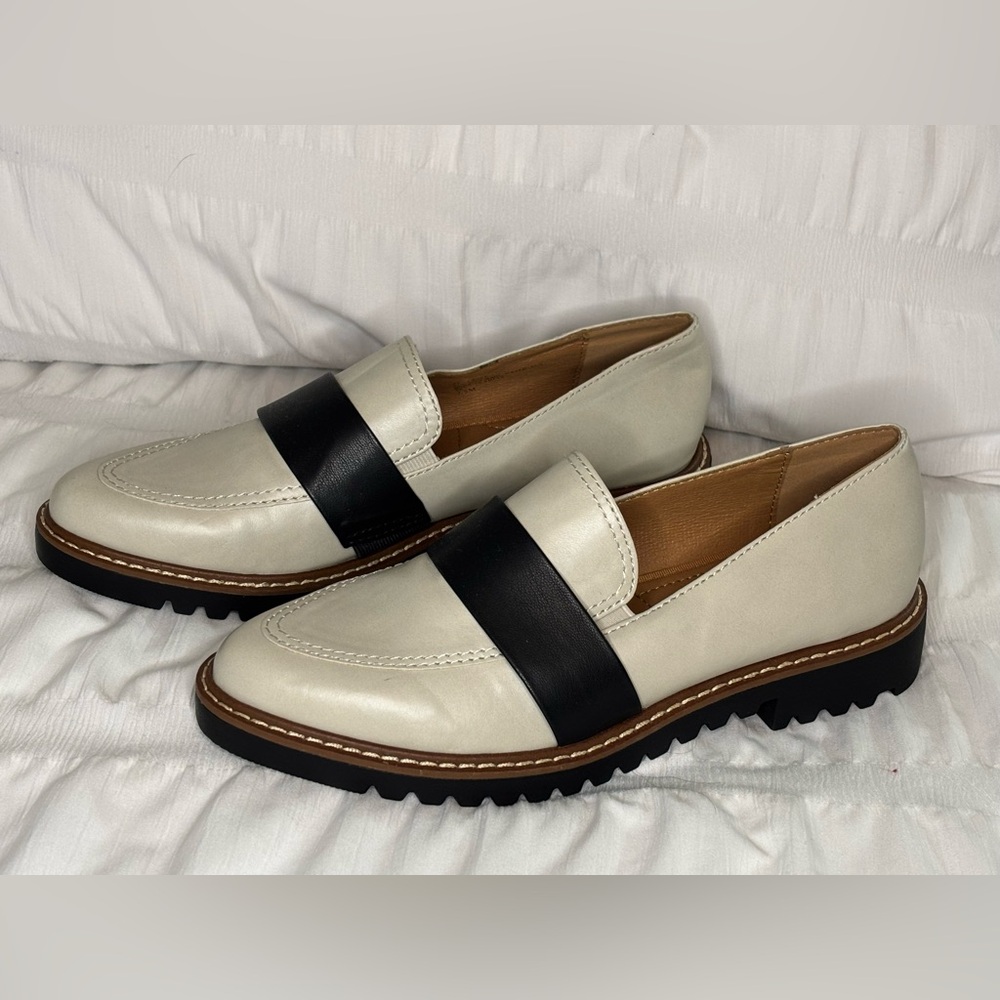 Adrienne Vittadini Proxy Lug Sole Loafers -  Size 7 1/2, (7.5)